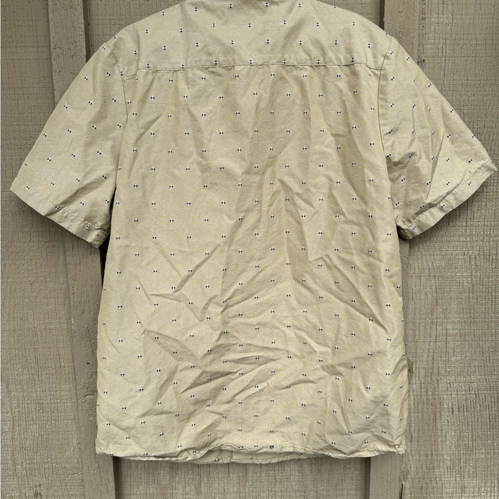 Volcom Kid’s Beige Patterned Button Down Shirt - Picture 2 of 4